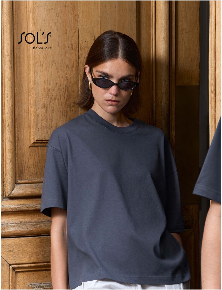Boxy Women - 03807